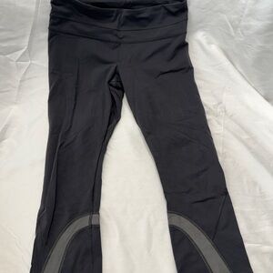 Lululemon Black Cropped Running Leggings Size 8 Reflective Panels
